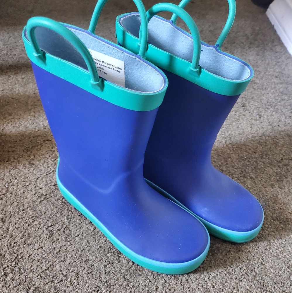 Rain boots size 10